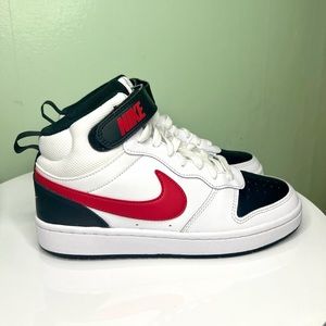 Nike Court Borough Mid 2